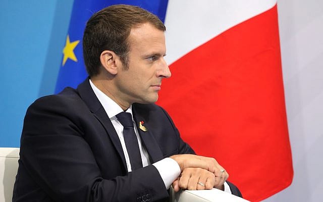 Emmanuel Macron : de la cécité à la complicité